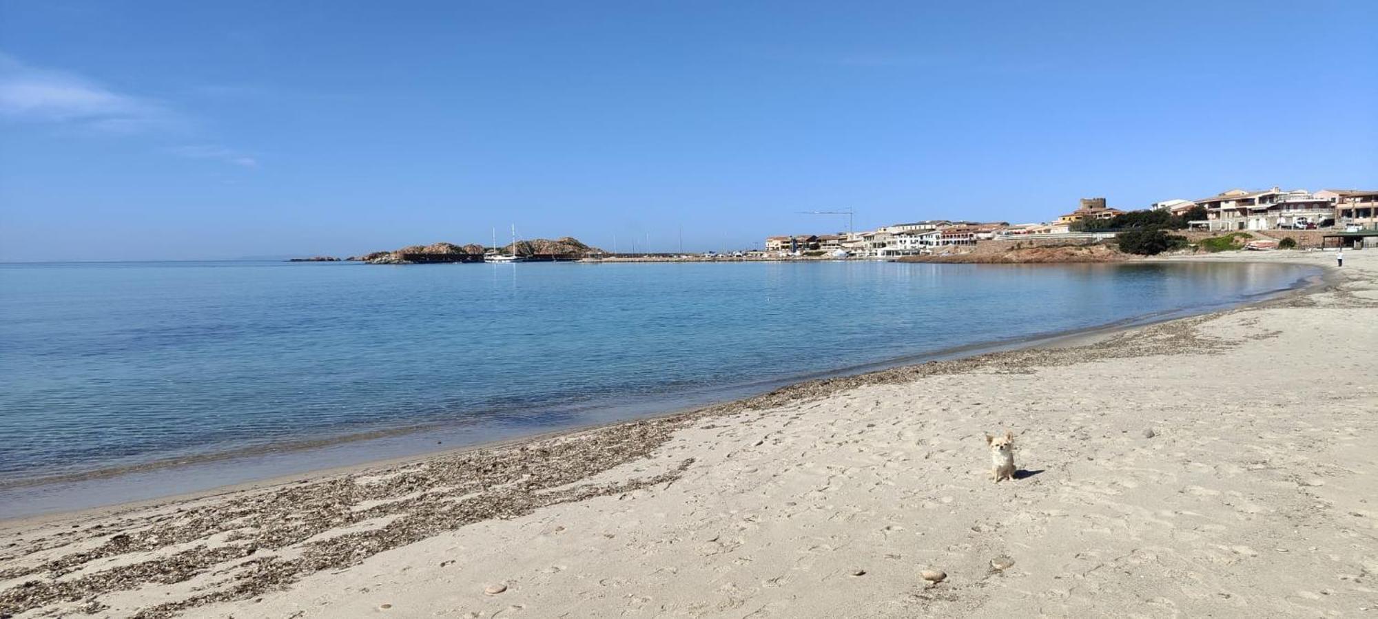 Vista Tramonto Isola Rossa A Due Passi Dalla Spiaggia Villa Luaran gambar